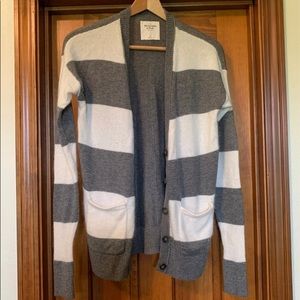 Abercrombie and Fitch cardigan